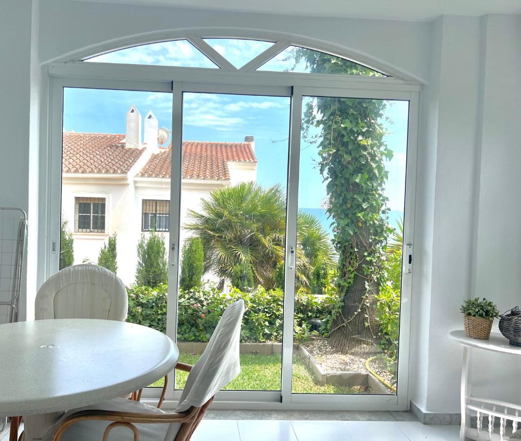 Fabulous Vacation In A 2 Bedroom Townhouse With 2 Terraces Overlooking The Sea, Suitable For 6 People 3 Swimming Pools Tennis And 200 Mts From The Sea El Faro Extérieur photo