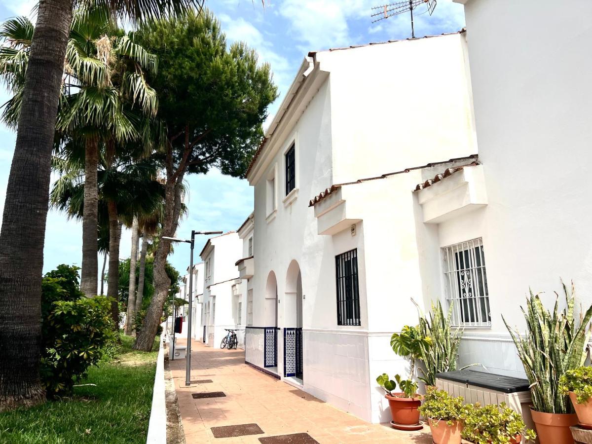 Fabulous Vacation In A 2 Bedroom Townhouse With 2 Terraces Overlooking The Sea, Suitable For 6 People 3 Swimming Pools Tennis And 200 Mts From The Sea El Faro Extérieur photo