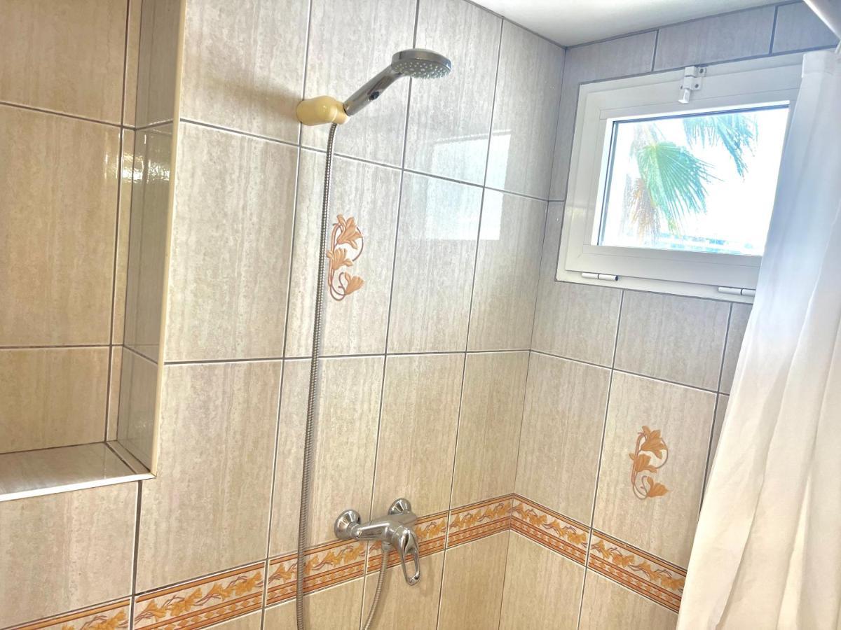 Fabulous Vacation In A 2 Bedroom Townhouse With 2 Terraces Overlooking The Sea, Suitable For 6 People 3 Swimming Pools Tennis And 200 Mts From The Sea El Faro Extérieur photo