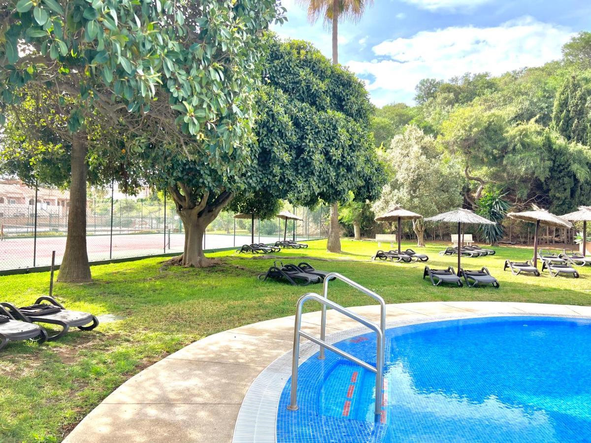 Fabulous Vacation In A 2 Bedroom Townhouse With 2 Terraces Overlooking The Sea, Suitable For 6 People 3 Swimming Pools Tennis And 200 Mts From The Sea El Faro Extérieur photo