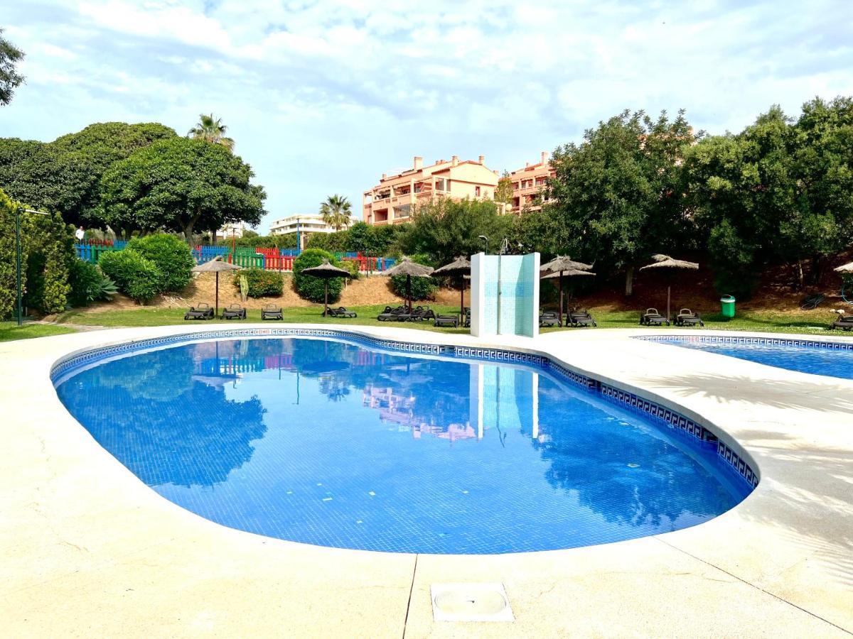 Fabulous Vacation In A 2 Bedroom Townhouse With 2 Terraces Overlooking The Sea, Suitable For 6 People 3 Swimming Pools Tennis And 200 Mts From The Sea El Faro Extérieur photo